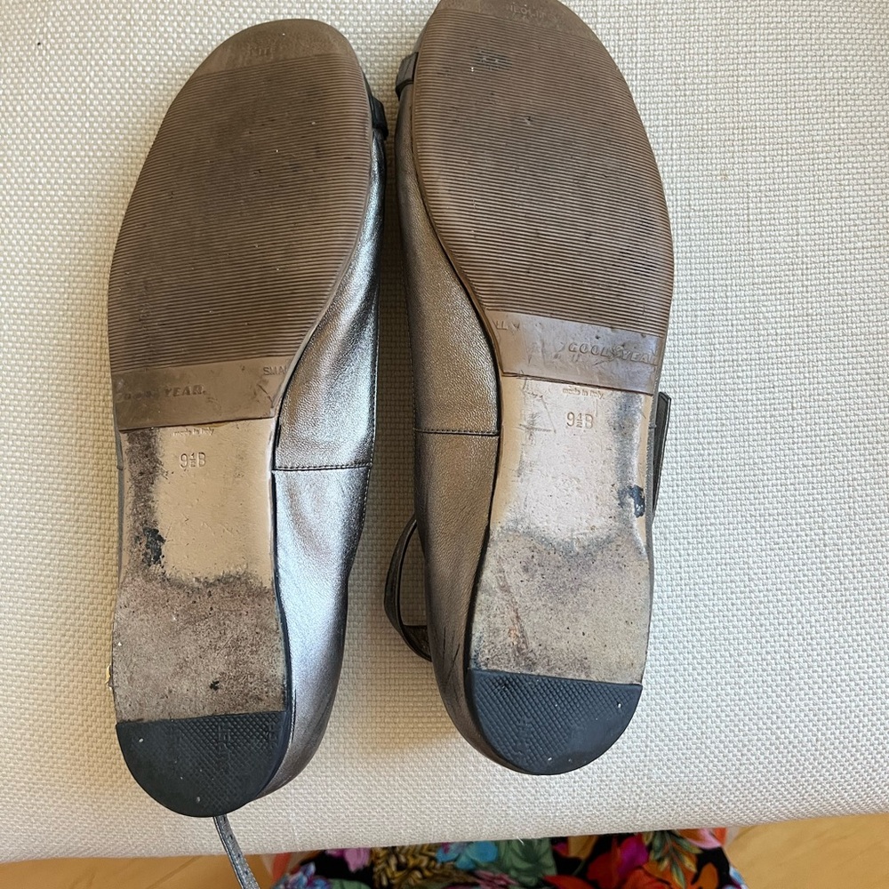 Vintage Gucci Metallic Ballet Flats - Picture 2 of 10